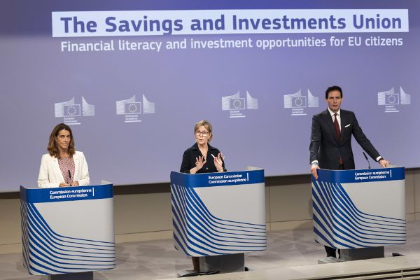 Read-out of the weekly meeting of the von der Leyen Commission by Wopke Hoekstra, and Maria Luís Albuquerque, European Commissioners, on the Savings and Investment package