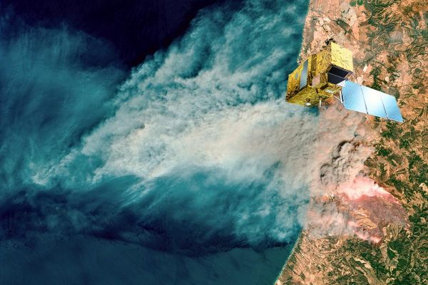 Satellitenaufnahme der Waldbrände in Europa