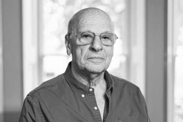 Porträt Jackie Young