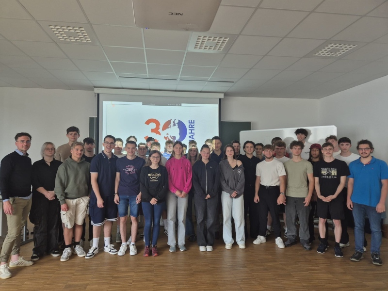 Schulklassenfoto der HTL Leoben