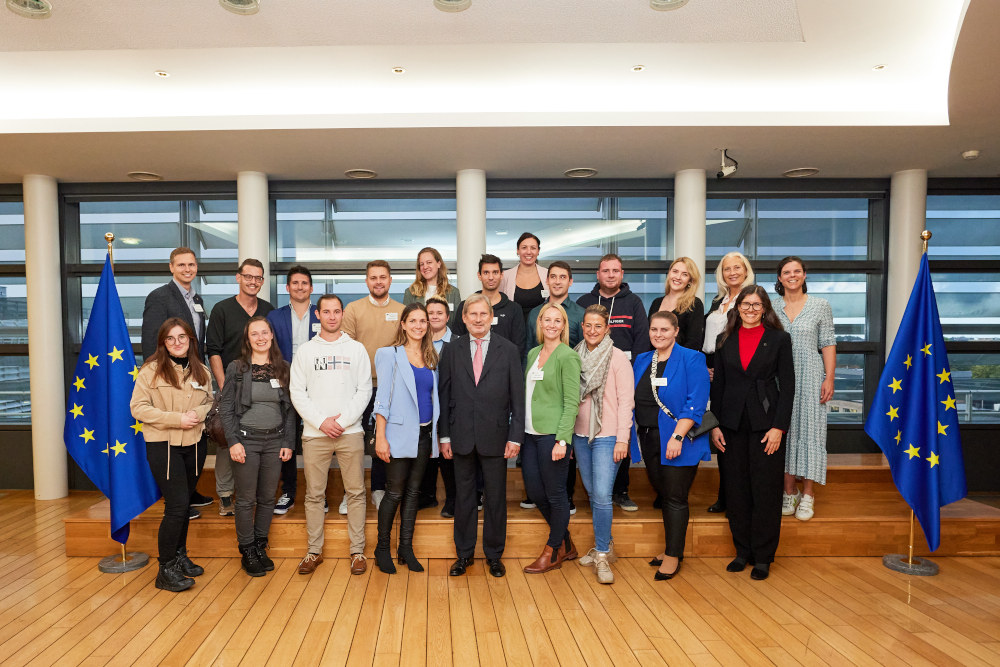 Kommissar Johannes Hahn empfing die Europa-Gemeinderätinnen und Europa-Gemeinderäte im Berlaymont-Gebäude