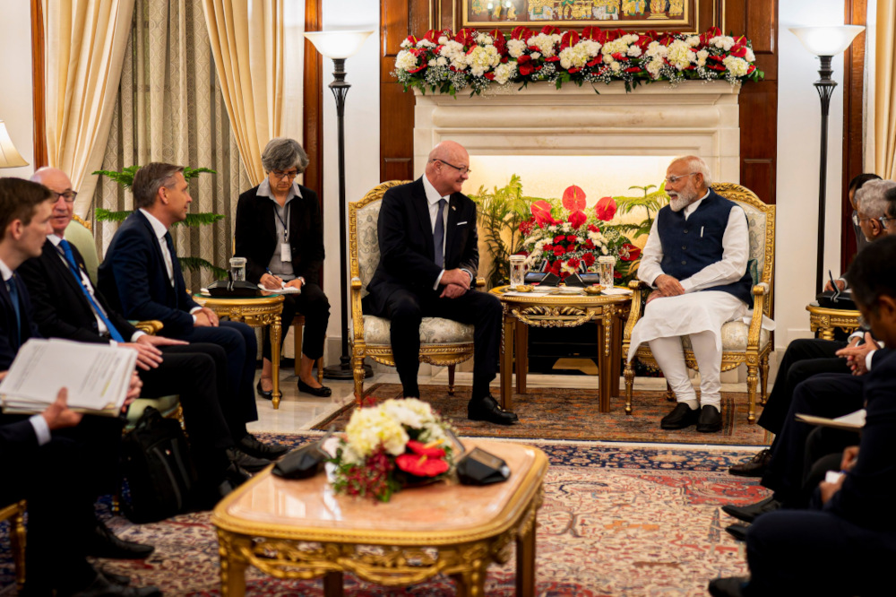 Bundeskanzler Christian Stocker und der Premierminister Indiens Narendra Modi bei einem Arbeitsgespräch