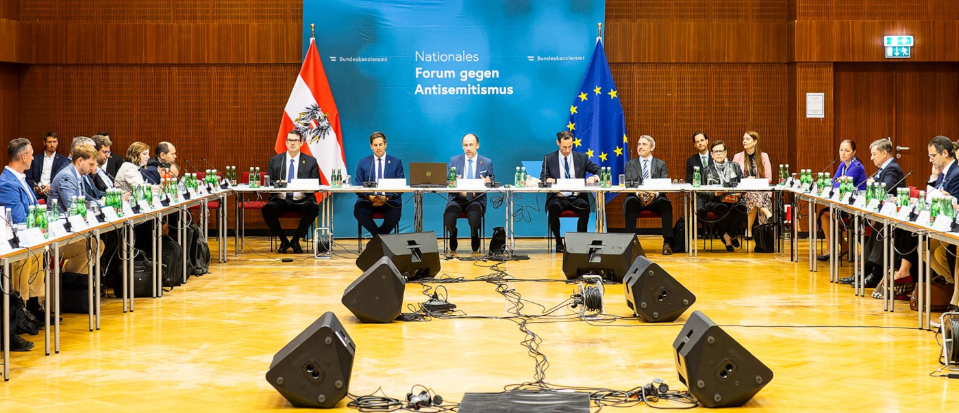 Nationales Forum gegen Antisemitismus am 10. Juni 2025, Saalfoto