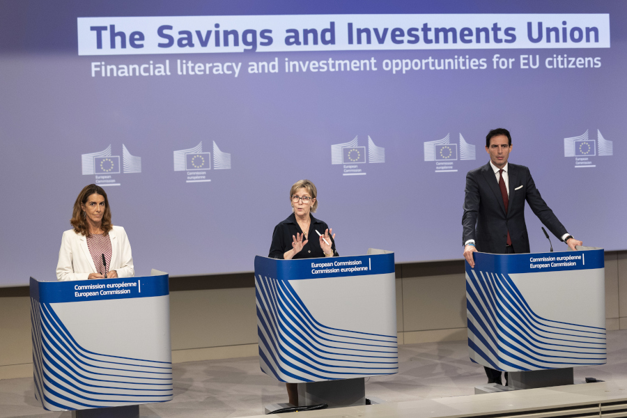 Read-out of the weekly meeting of the von der Leyen Commission by Wopke Hoekstra, and Maria Luís Albuquerque, European Commissioners, on the Savings and Investment package