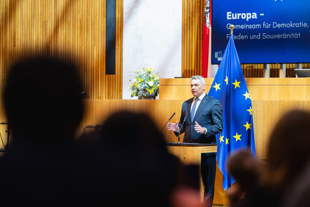 Am 4. Mai 2023 hielt Bundeskanzler Karl Nehammer (im Bild) eine Rede anlässlich zum Europatag.